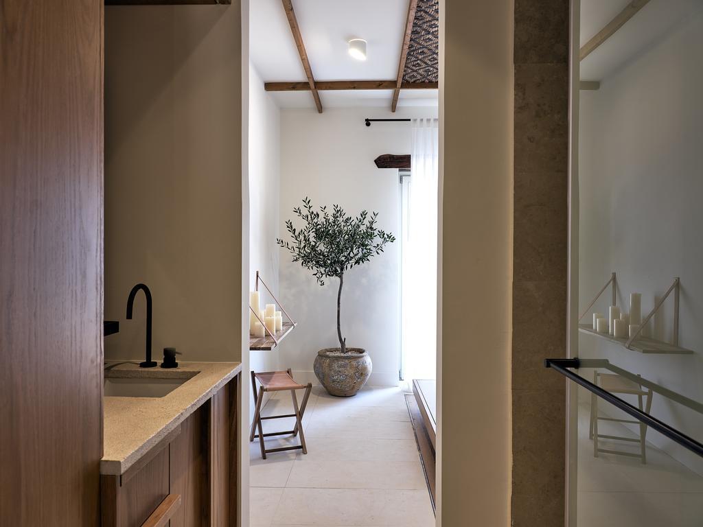 Niova Villa - Seafront, Private Pool And Ionian Sea Views, By Zantewize アリケス エクステリア 写真