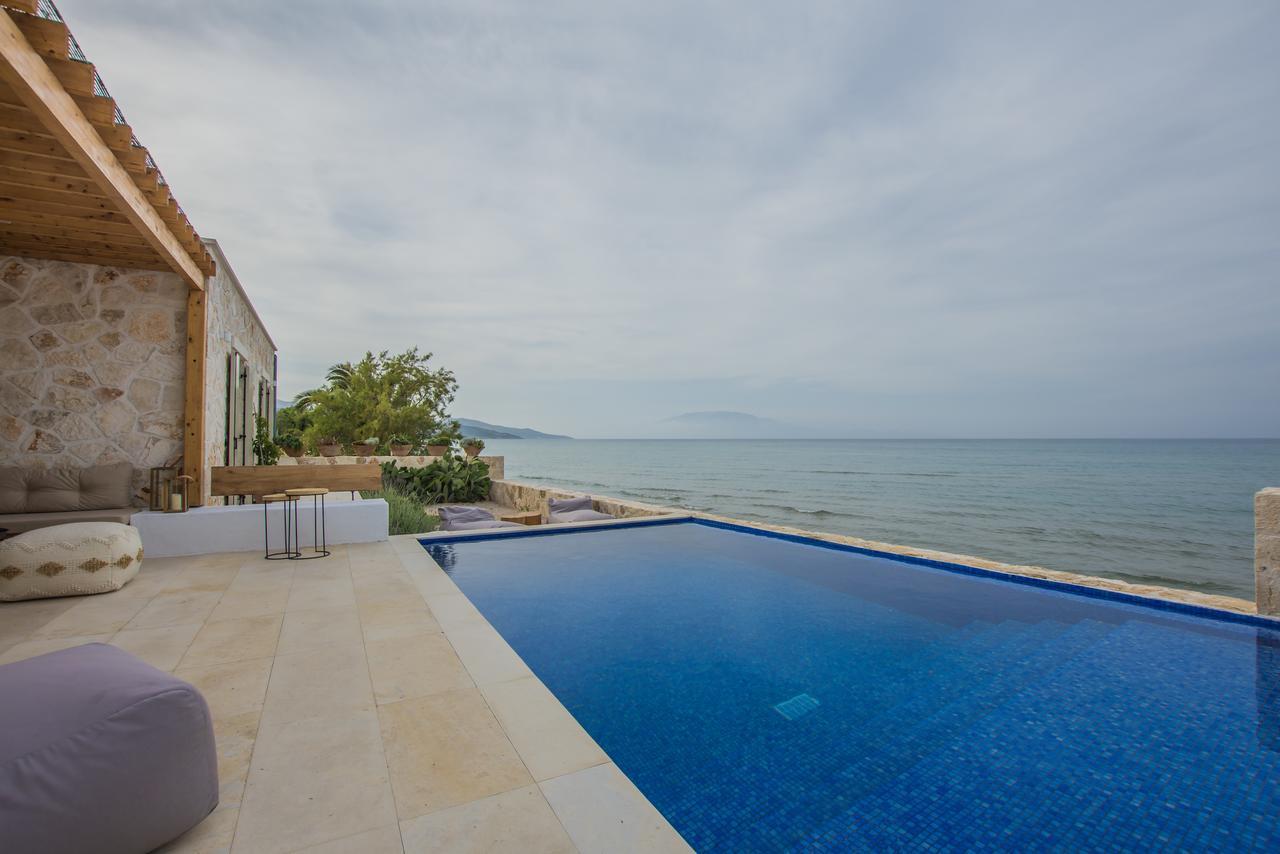 Niova Villa - Seafront, Private Pool And Ionian Sea Views, By Zantewize アリケス エクステリア 写真
