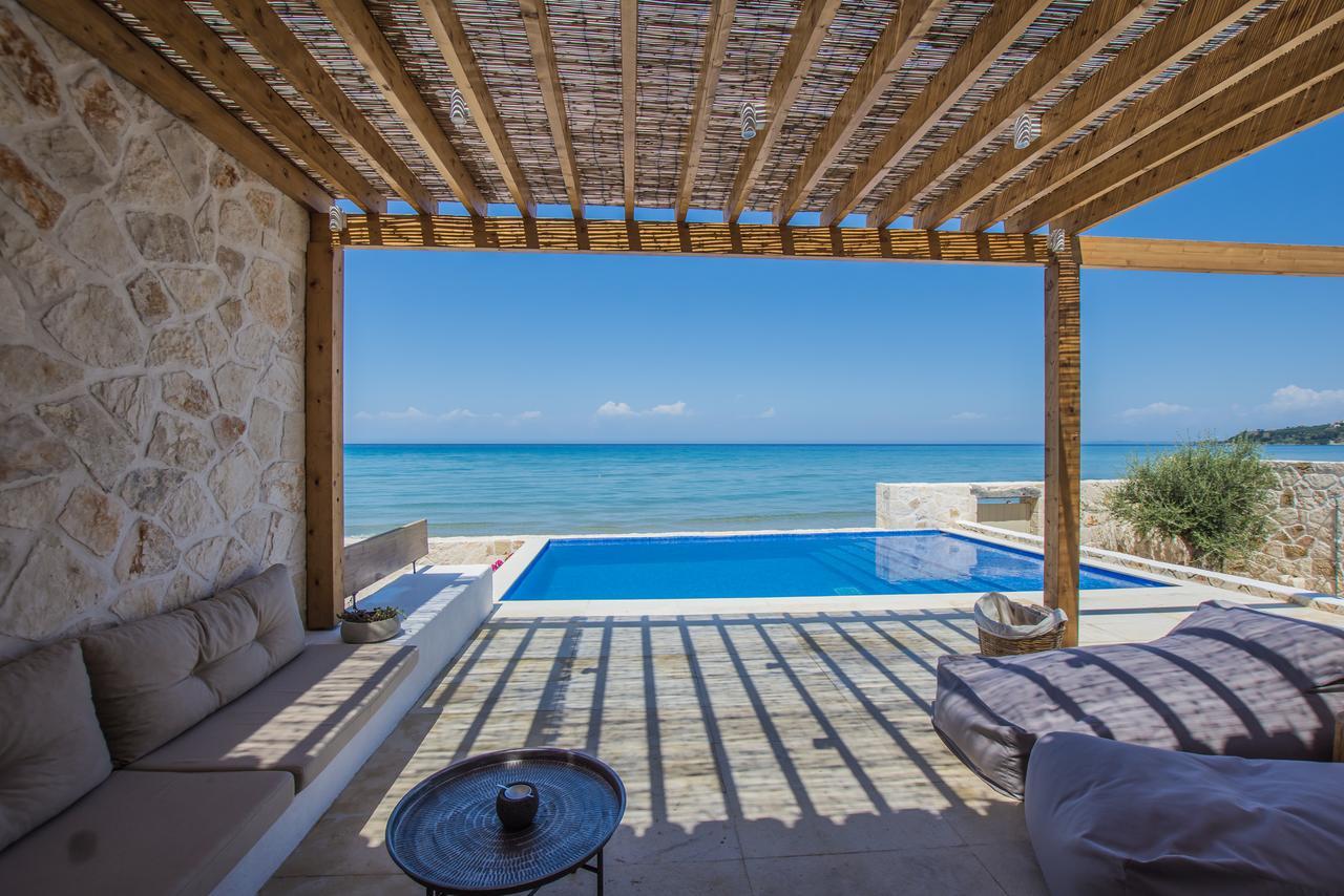 Niova Villa - Seafront, Private Pool And Ionian Sea Views, By Zantewize アリケス エクステリア 写真